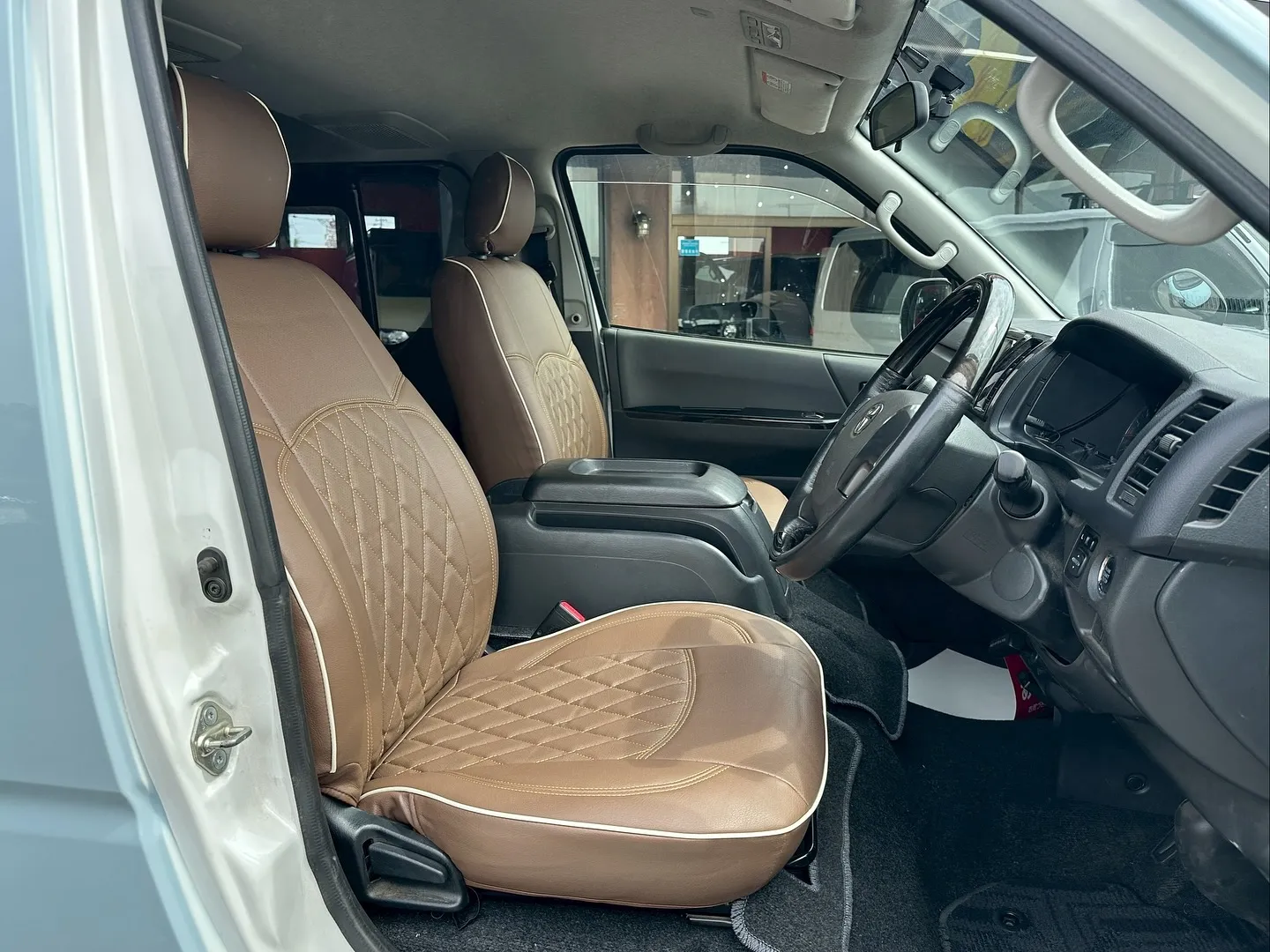 ☆ハイエース☆カスタム☆愛知☆