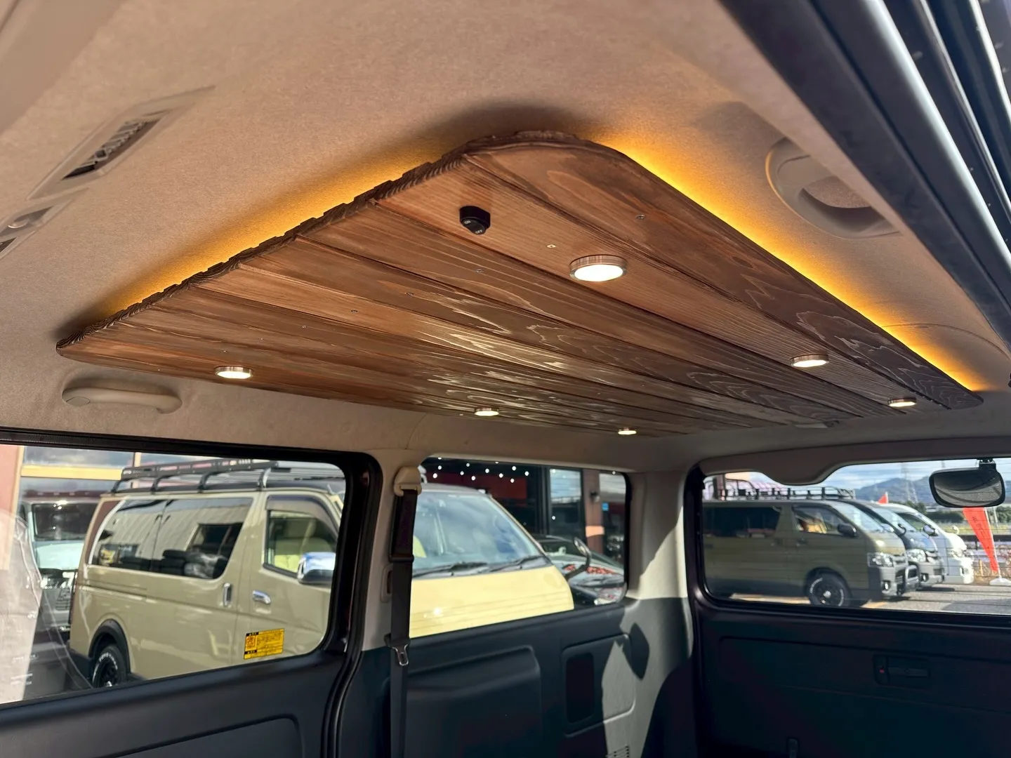 ☆ハイエース☆カスタム☆愛知☆