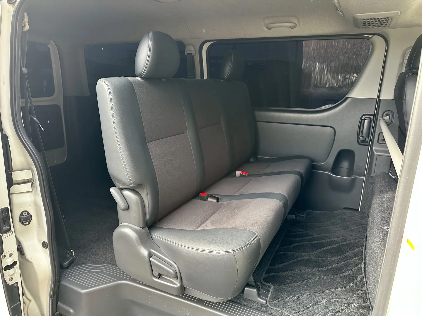 ☆ハイエース☆カスタム☆愛知☆