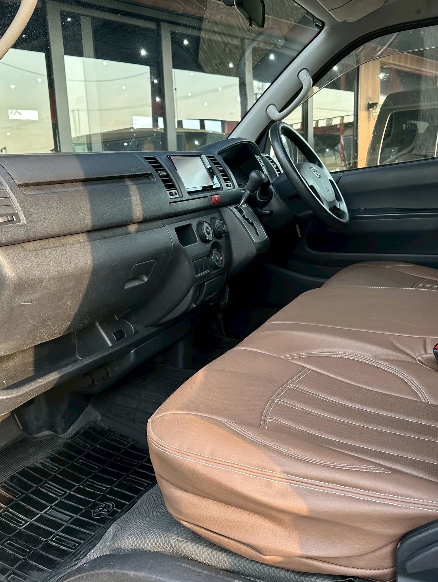 ☆ハイエース☆カスタム☆愛知☆