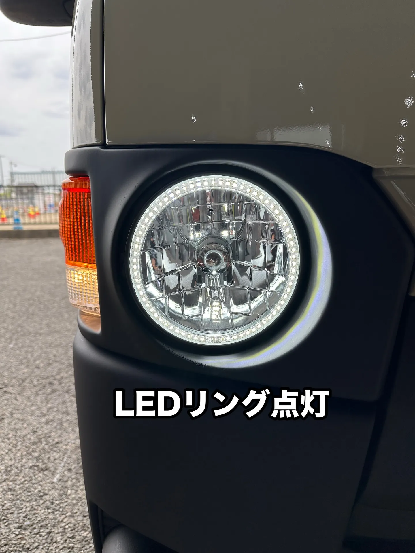 いつもと違った丸目ヘッドライトです❗️ 